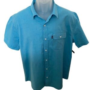 NWT REEF Sky Blue Short Sleeve Collared Shirt Men M Medium